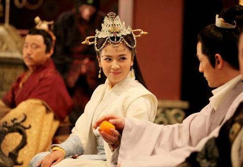 季绯霍衔的小说娱乐圈团宠吃瓜,吃瓜群众眼中的甜蜜风暴